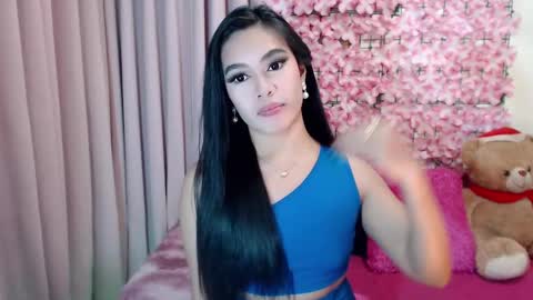 Snapshot of martha_fox chatting on 12.26.24 DONT FORGET TO FOLLOW ME AND GIVE ME A THUMBS UP GUYS- martha online show from 12.26.24