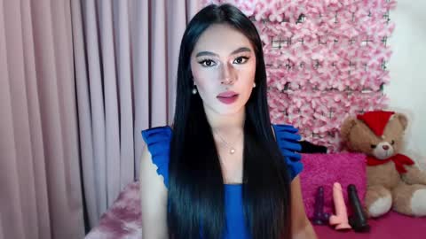 Snapshot of martha_fox chatting on 01.02.25 DONT FORGET TO FOLLOW ME AND GIVE ME A THUMBS UP GUYS- martha online show from 01.02.25