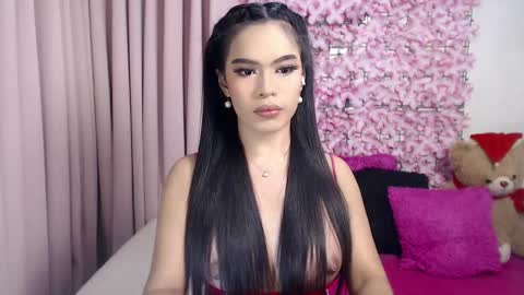 Snapshot of martha_fox chatting on 02.22.25 DONT FORGET TO FOLLOW ME AND GIVE ME A THUMBS UP GUYS- martha online show from 02.22.25