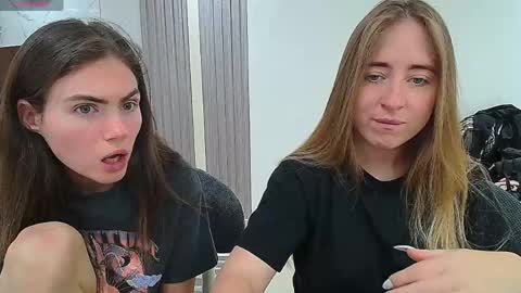 marthabarens online show from 03.25.26