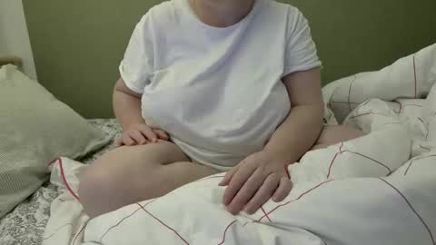 Snapshot of marthabriest chatting on 10.23.25 Martha online show from 10.23.25