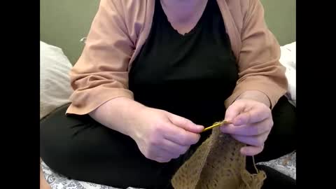 Snapshot of marthabriest chatting on 11.11.25 Martha online show from 11.11.25