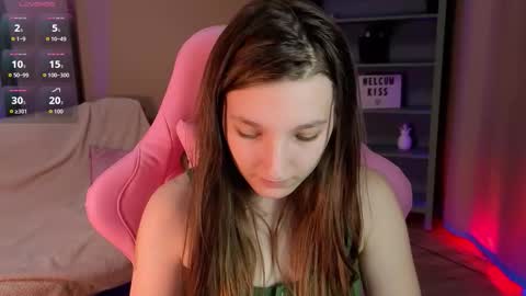 Snapshot of marthalune chatting on 09.25.25 Martha online show from 09.25.25