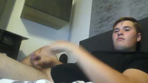 martin190802 online show from 10.19.25