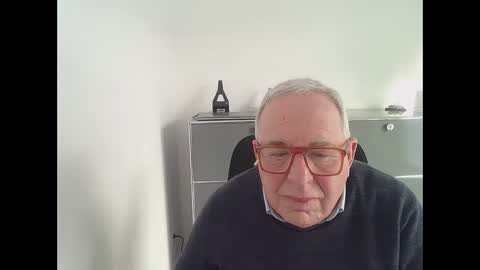 martin_1947 online show from 01.04.25