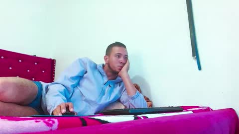 martin_smith20 online show from 12.19.25