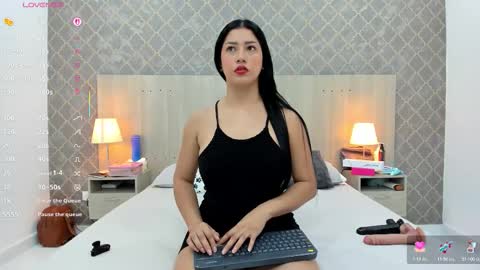 Martina online show from 02.19.26