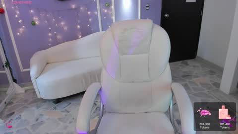 Martina  online show from 01.11.25
