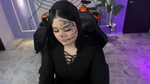 Martina  online show from 10.20.25