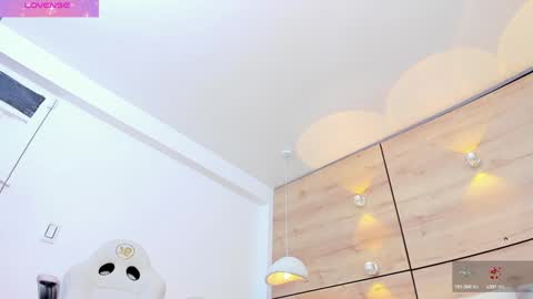 martina touss  online show from 01.25.25