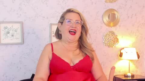 Martina Caicedo online show from 04.02.26