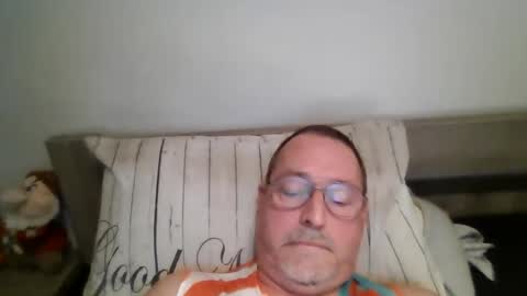 Hotguy61 online show from 10.03.25