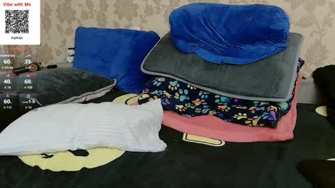 Snapshot of martinbrux chatting on 04.13.26 martinbrux online show from 04.13.26