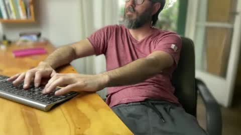 Martincito online show from 01.01.25