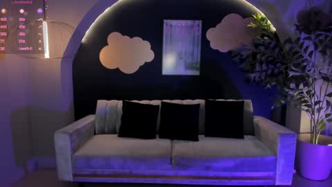 Martinna Bonnet online show from 12.02.24