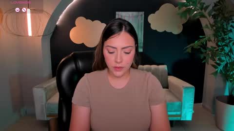 Martinna Bonnet online show from 03.10.25