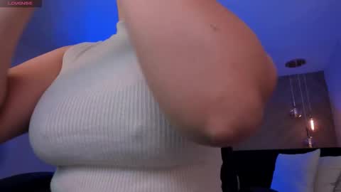 Martinna Bonnet online show from 11.22.25