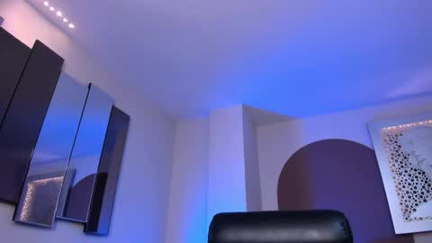 Martinna Bonnet online show from 11.27.25