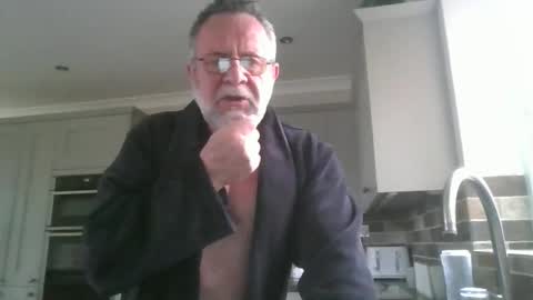 Snapshot of martinrgbxxxx chatting on 04.28.26 martinrgbxxxx online show from 04.28.26