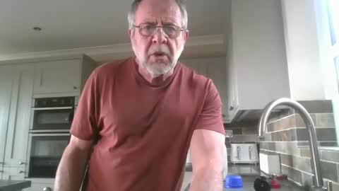 Snapshot of martinrgbxxxx chatting on 05.13.26 martinrgbxxxx online show from 05.13.26