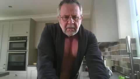 Snapshot of martinrgbxxxx chatting on 05.18.26 martinrgbxxxx online show from 05.18.26