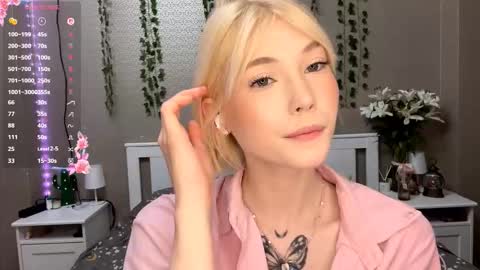 Lisa online show from 02.16.26