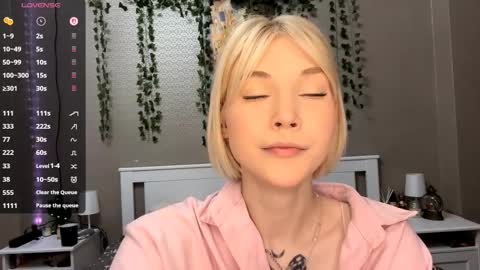 Lisa online show from 03.02.26