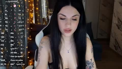 Snapshot of mary___moore chatting on 01.27.25 Maria online show from 01.27.25