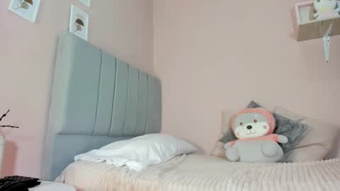 mary_cute9 online show from 10.08.25