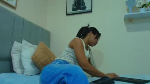 Snapshot of mary_cute9 chatting on 07.13.26 mary_cute9 online show from 07.13.26