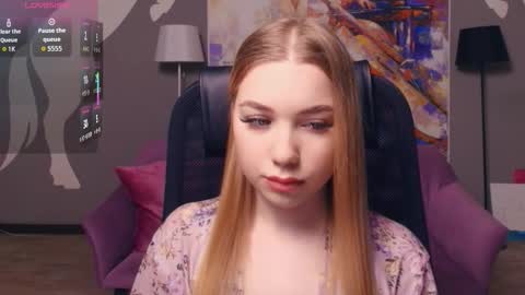 Mary online show from 12.04.25