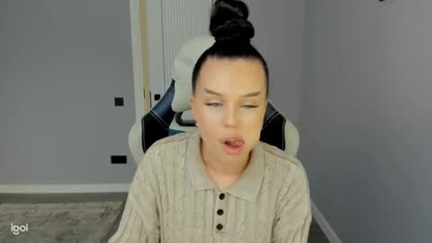 mary_jain13 online show from 10.08.25