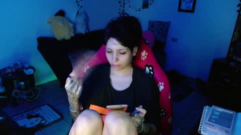 Snapshot of mary_janness chatting on 04.09.26 100 online show from 04.09.26