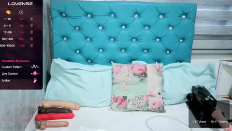  Mary Moon  online show from 01.10.25