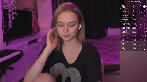 Mary online show from 12.12.24