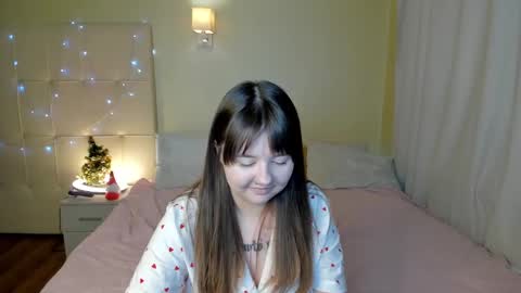 mary_stevenss online show from 12.25.24