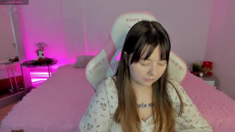 mary_stevenss online show from 01.14.25