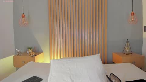 Snapshot of mary_suarez chatting on 02.19.25 Maria online show from 02.19.25