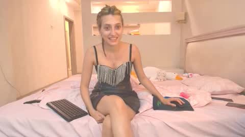 marya442004 online show from 09.28.25