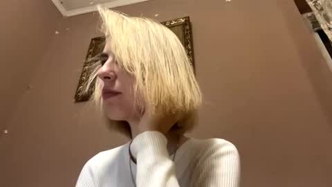 Snapshot of maryannaplateros chatting on 02.08.26 Tessa online show from 02.08.26