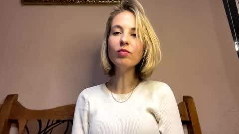 Snapshot of maryannaplateros chatting on 02.10.26 Tessa online show from 02.10.26