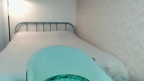 Anna online show from 03.13.26