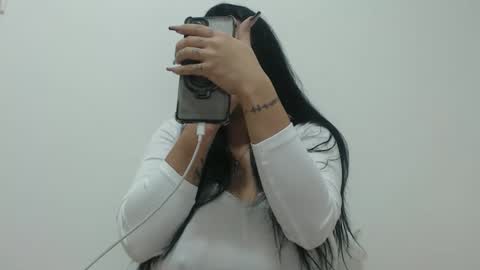 maryem online show from 11.28.25