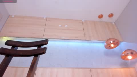   online show from 01.09.25