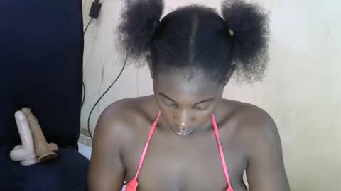 Mary online show from 11.05.25