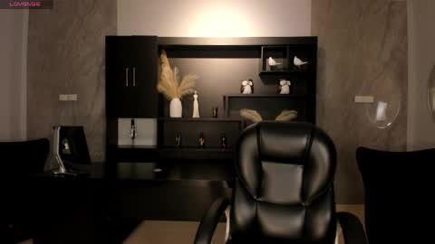  Mary  online show from 04.13.26