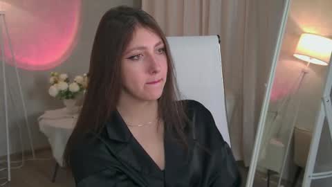 Mary Miller online show from 01.08.26