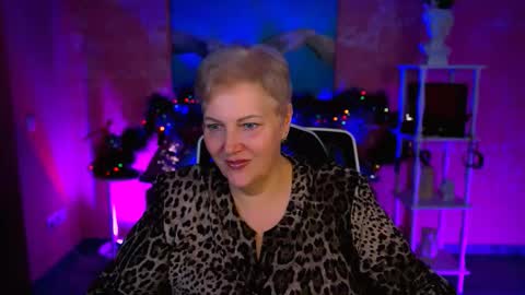 marymogan online show from 12.18.25