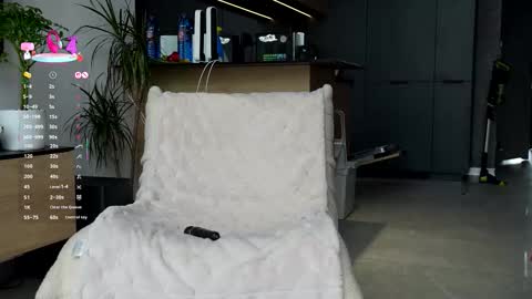 Marina online show from 10.30.25