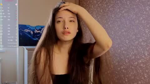 Hi Im Olivia Im new here3 online show from 05.23.26
